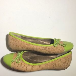 Vaneli Ballet flats cork and patent size 5 1/2